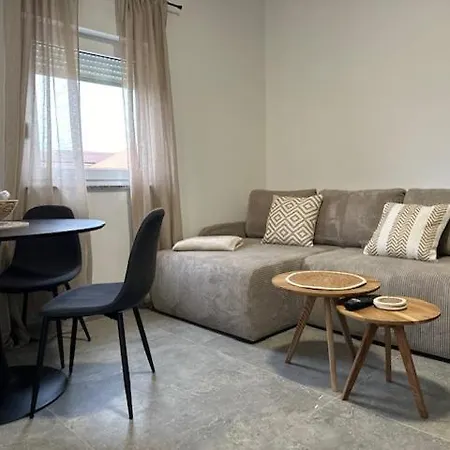 Apartments Nea Vir Exterior photo